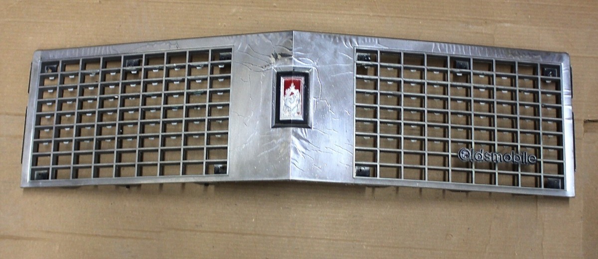 1978 Oldsmobile 98 Front Grill (G1036) | eBay