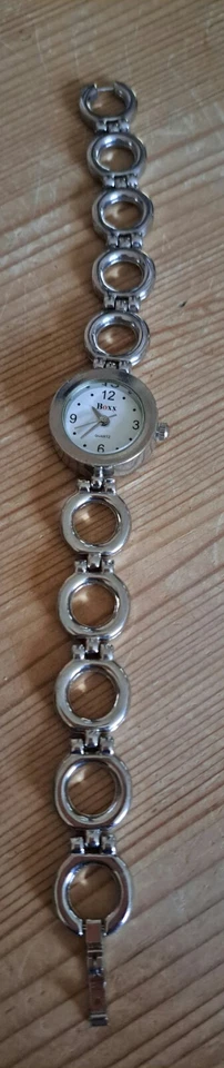 Reloj de pulsera Boxx cuarzo cara redonda plata acero inoxidable trasero dama Foto 4 de 4