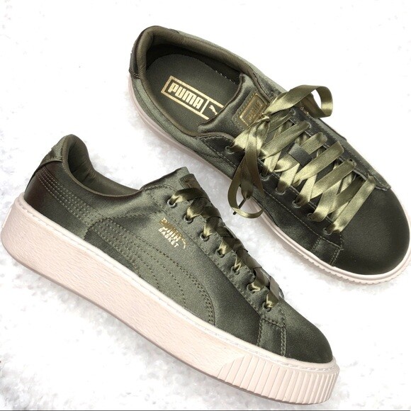 puma sneakers olive green