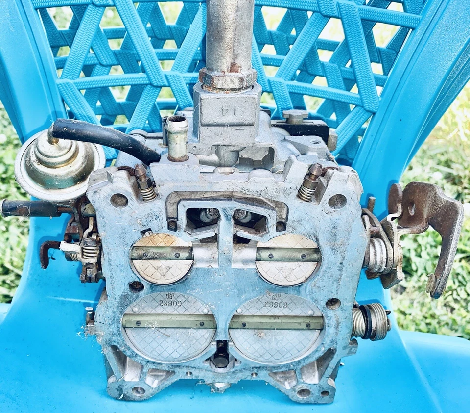 Camión Chevy Silverado 1976 454 Q-Jet Carb #17056212 ABH 1366, GM original Foto 3 de 4