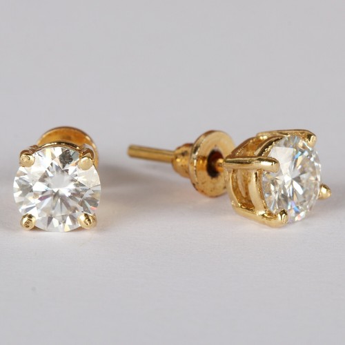 1.80 Ct Certified Round White Diamond Earrings Yellow Gold Plated 925 Silver - Picture 2 of 5