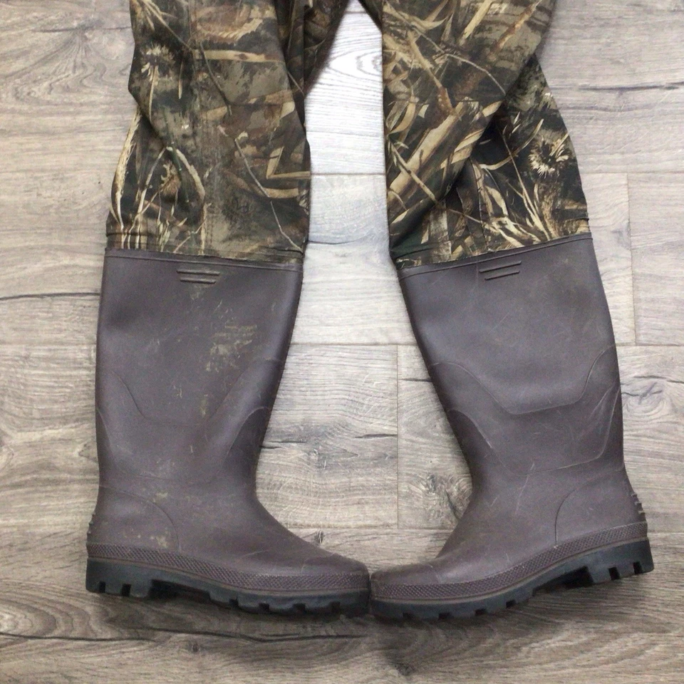 Compass 360 Poly Rubber Cleated Sole Chest Waders Size 10 Camo Outdoor Print - Image 2 of 4