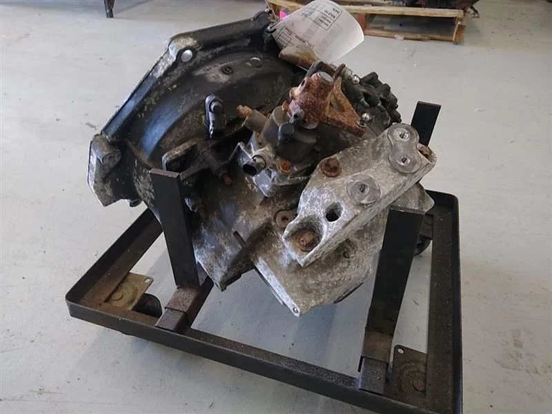 Saab 9-3 Manual Transmission Assembly 6 Speed FWD Fits 2009 2010 2011 Foto 4 de 4