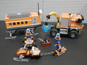 Lego City Lot Arctic Outpost 60035 & Arctic Snowmobile 60032 see description