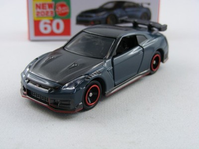 Nissan GT-R Nismo in grau, Takara Tomy Tomica #60, 1/62