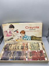 Vintage Crayola Crayons Color Drawing Set No 72 Art Set Binney Smith USA Boxed
