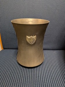 Seau à Champagne Dom Perignon En étain Massif – Orfèvrerie D'Anjou Signé SZRKELY
