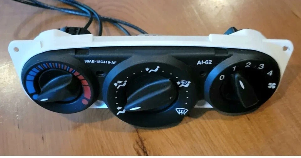 Ford Focus 2000-2007 climatizador climatizador reparación repuesto OEM probado Foto 2 de 4