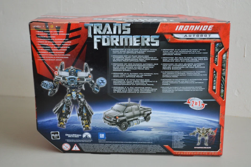 2006 Hasbro - Transformers Movie Figure: Autobot Ironhide (Voyager Class) New - Image 4 of 4