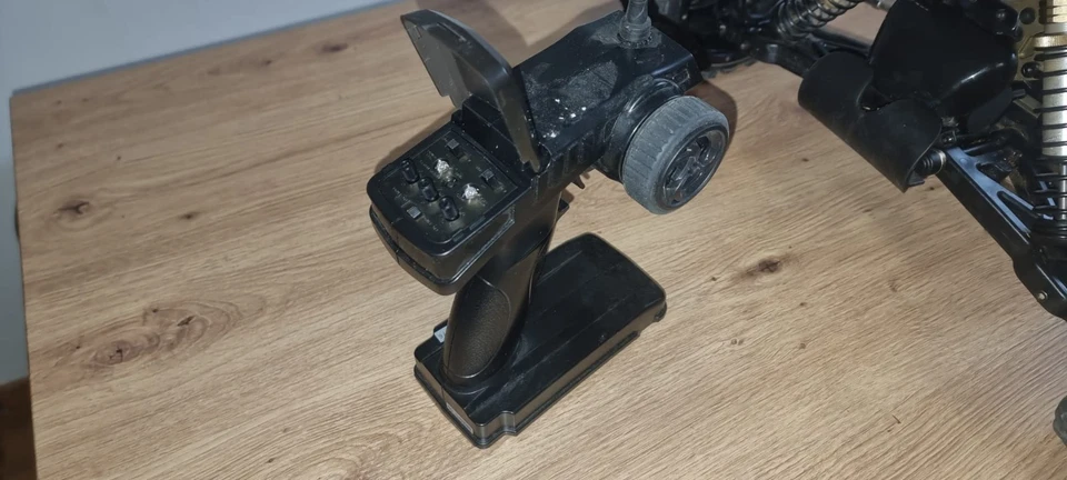 Pitbull X Evolution Verbrenner - Benziner Buggy 27 cm³ 2,4 Ghz RTR 22414 - Bild 4 von 4