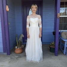 Galina 3/4 Sleeve Ivory Illusion Wedding Dress size 4 Davids Bridal WG3817 Gown