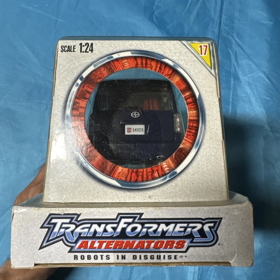 2005 Hasbro Transformers: Alternators AUTOBOT SKIDS Scion xB NISB - Image 2 of 4