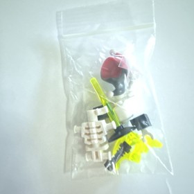 LEGO Minifigure Ninjago Krazi with Red and Black Jester + Weapon 70592