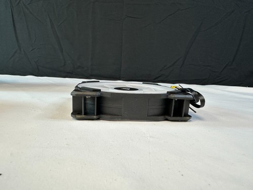 Corsair LL120 RGB czarny 120mmx25mm 1500RPM 24,8dBA obudowa wentylator pakiet 3 szt. - Zdjęcie 5 z 12