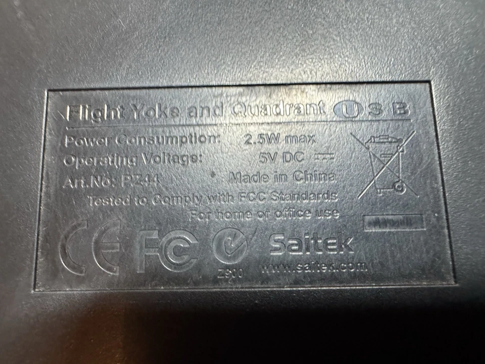 Saitek Pro Flight Yoke + Throttle Quadrant PZ44 & Pro Flight Cessna Wheel - Lot - Image 4 of 4