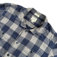 J. Crew Men  s Cotton Flannel Plaid Slim Fit Button-Down Shirt Blue   Medium