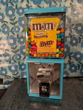 Vintage Northwestern Glass Globe Gum/Candy Machine, w/ 25cent mechanism.