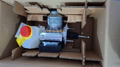 BMW G70 Bremskraftverstärkereinheit 34 50 5B77C23 / 34505B77C23 BMW OEM