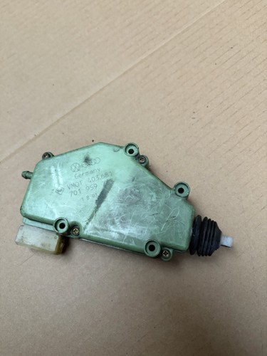 Volkswagen VW Transporter Caravelle T4 Door Central Locking Actuator 701959783