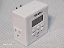 Indoor Digital Programmable Timer / With Battery Back-up Included!