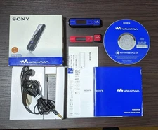 SONY Walkman NW-E025F 2GB Digital Music Player Blue USB Portable Audio Japan