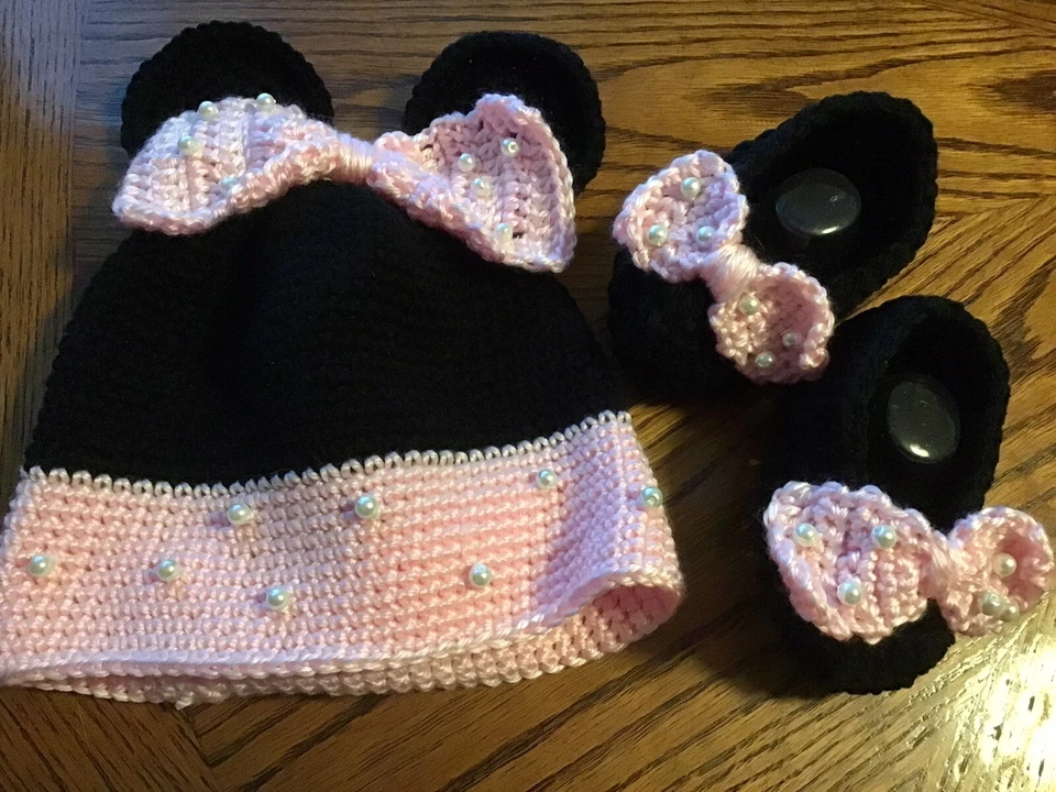 Mickey Mouse Hand Crochet Baby Hat & Booties/ Slippers , Sizes 6-12 months - Image 4 of 4