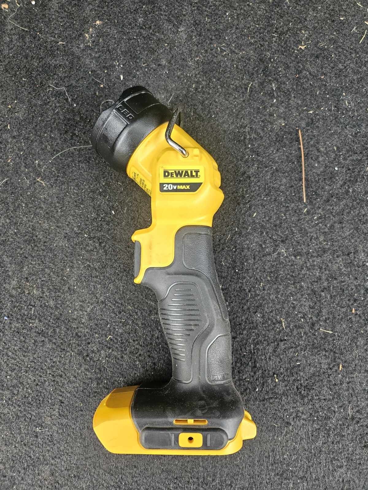 Dewalt DCL040 LED 20V Light Pivoting Flashlight Work Light Tool