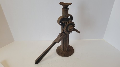 Antique Reliable No. 1 Model T Car Jack Made By Elite MFG Co Ashland