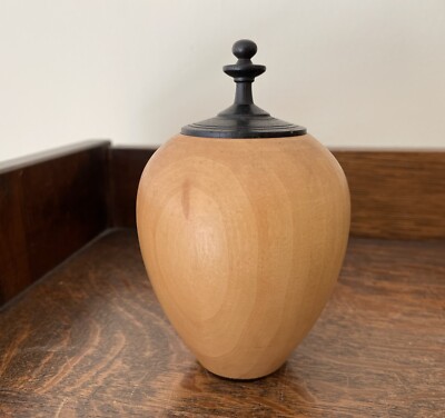 Turned Wood Vessel w Lid   Handmade Studio Craftsman - Toma - FINE