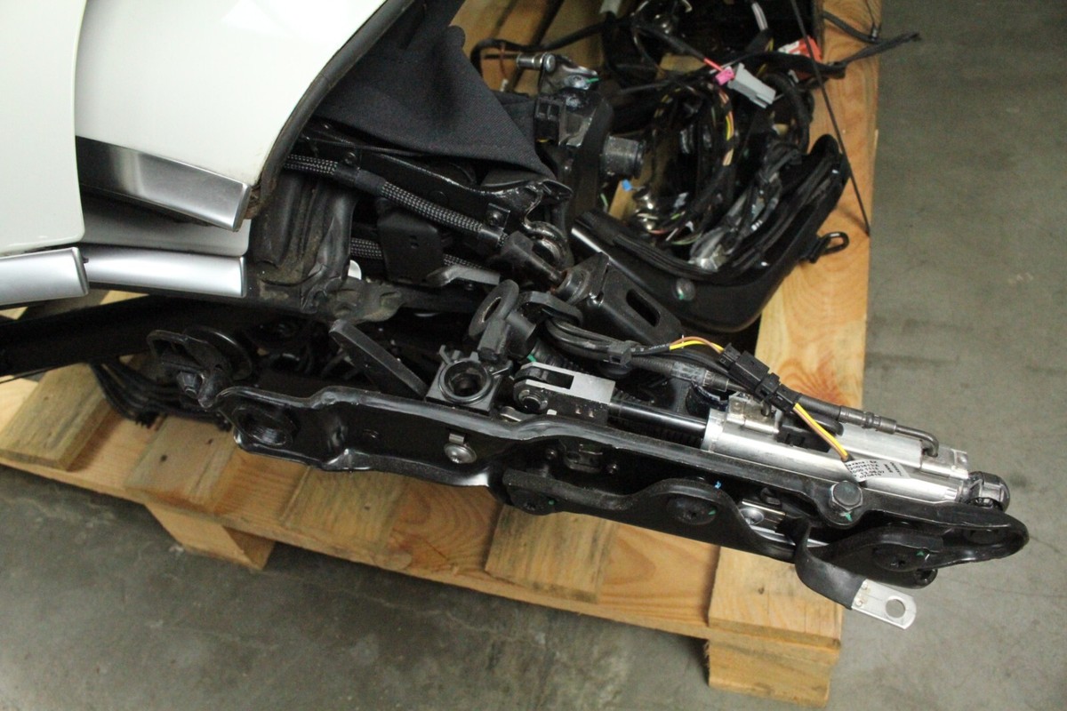 BMW E93 CONVERTIBLE CABRIO HARDTOP ROOF SET ALPINE WHITE III 300  