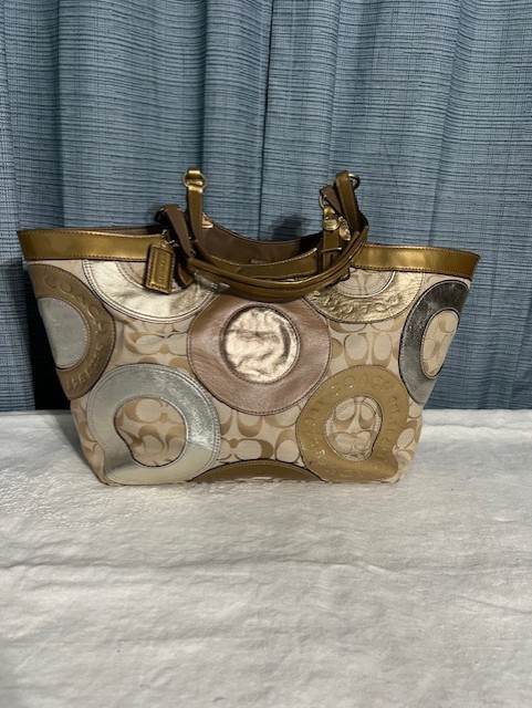 Coach Carly Large Circular Patchwork Shoulder Bag… - image 1