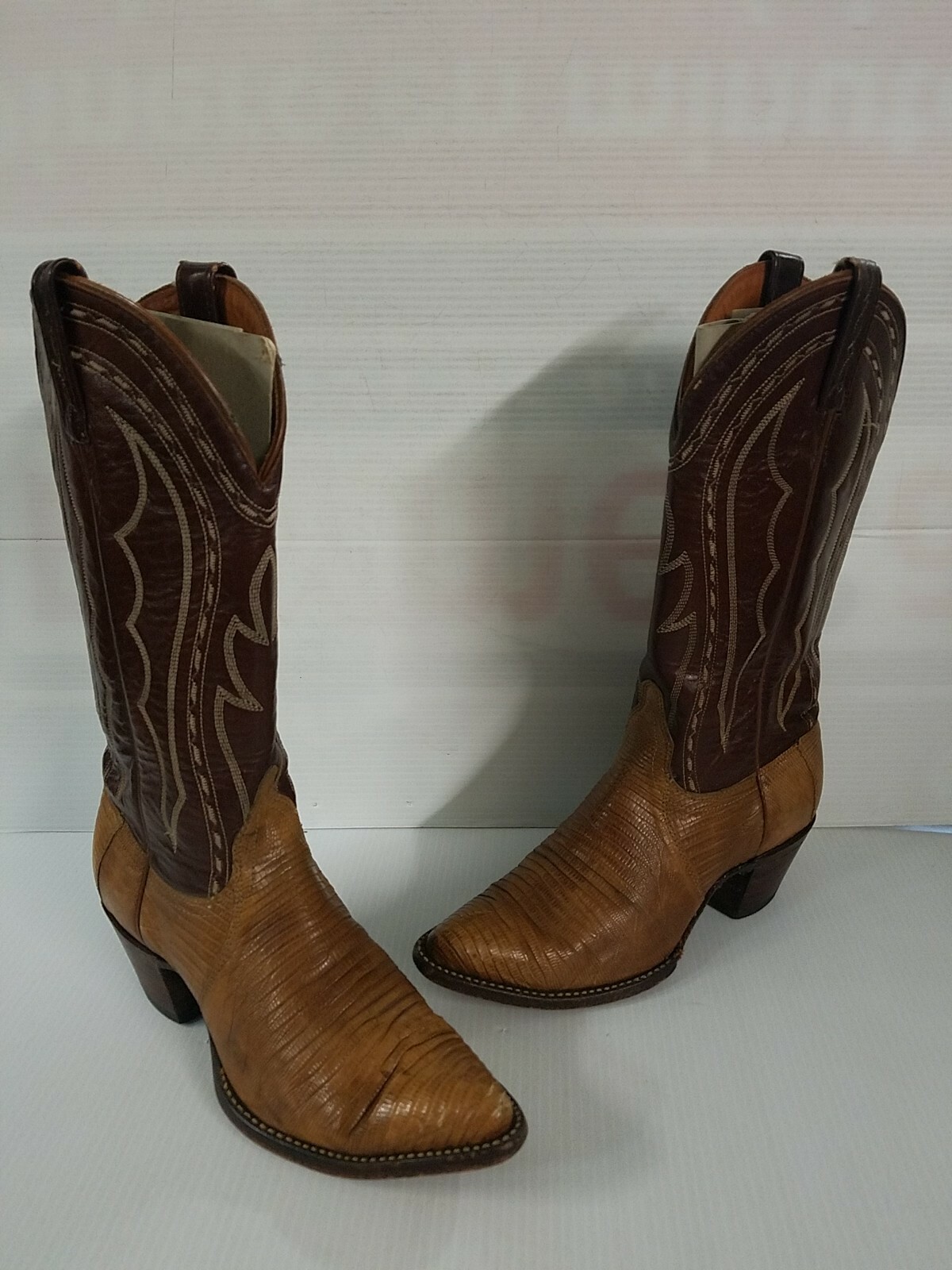 J. Chisholm Womens lizard western 