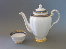 Tuscan Harrods Coffee Pot & Sugar Bowl - 2 pint - White Blue Gold