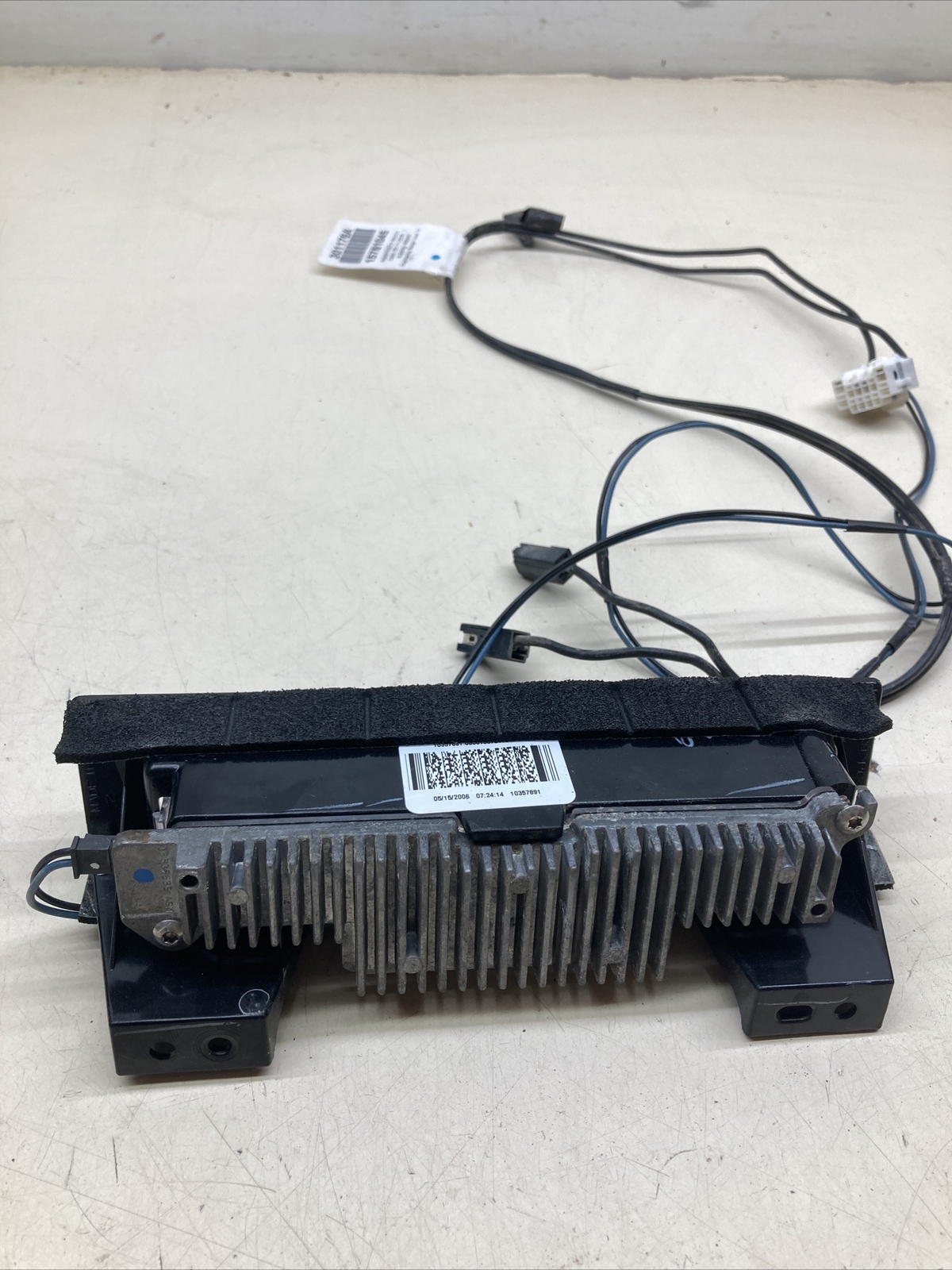 20062010 Hummer H3 Third Brake Light Avoidance Lamp Stop Lamp OEM