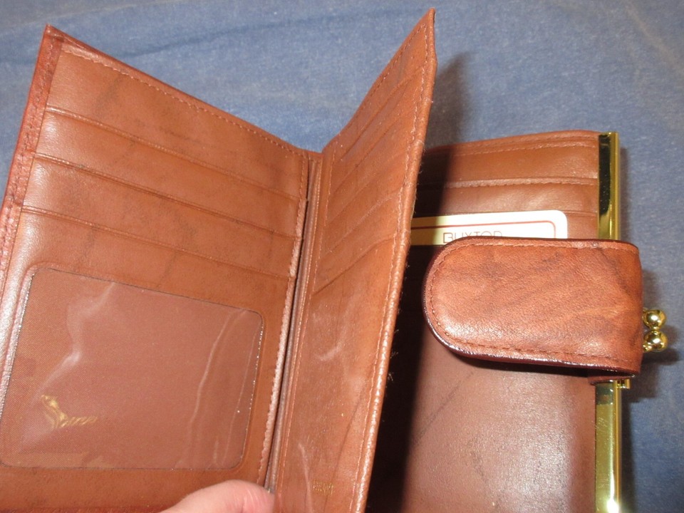 NEW Women’s Buxton Brown Top Grain Cowhide Leather WALLET w/ Coin Purse