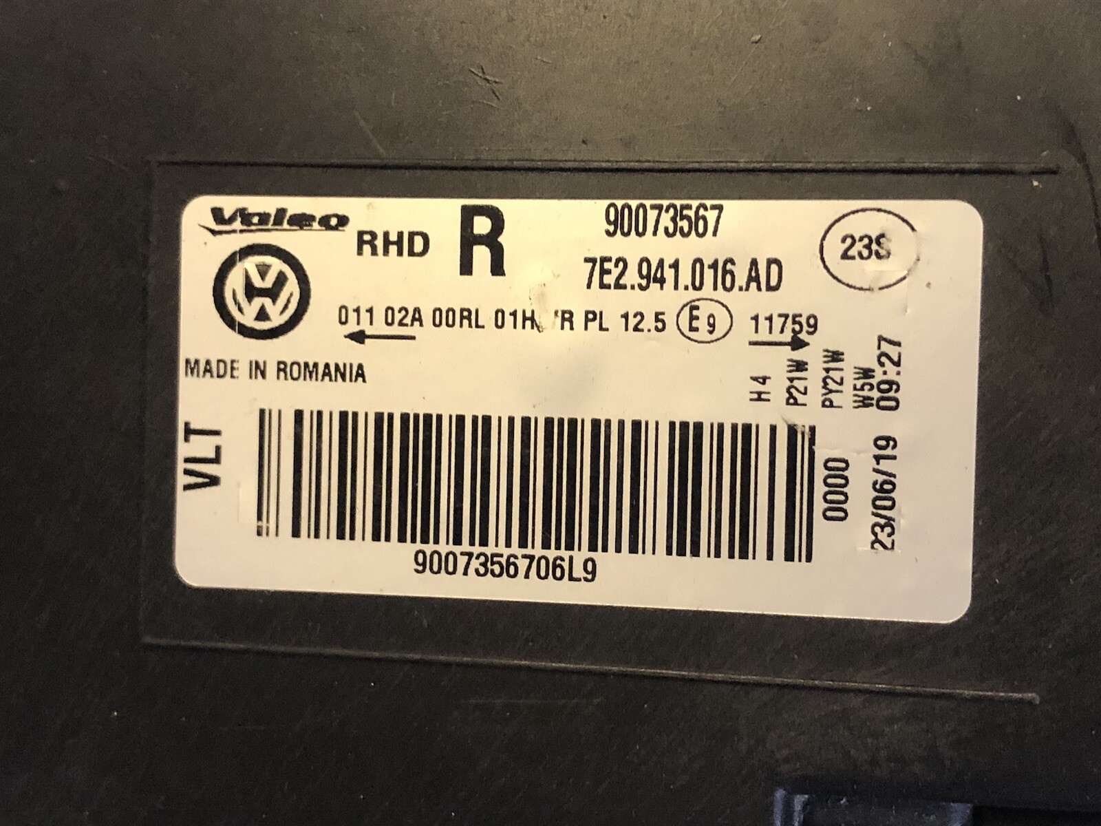 VOLKSWAGEN T6 TRANSPORTER O/S VALEO HEADLIGHT UNIT 90073567 2016 