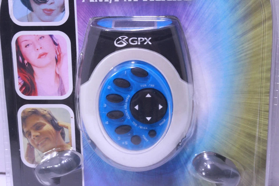 NEW GPX Radio Digital Tune AM/FM Stereo Radio Blue Water Resistant RDT4004BLU - Image 2 of 4