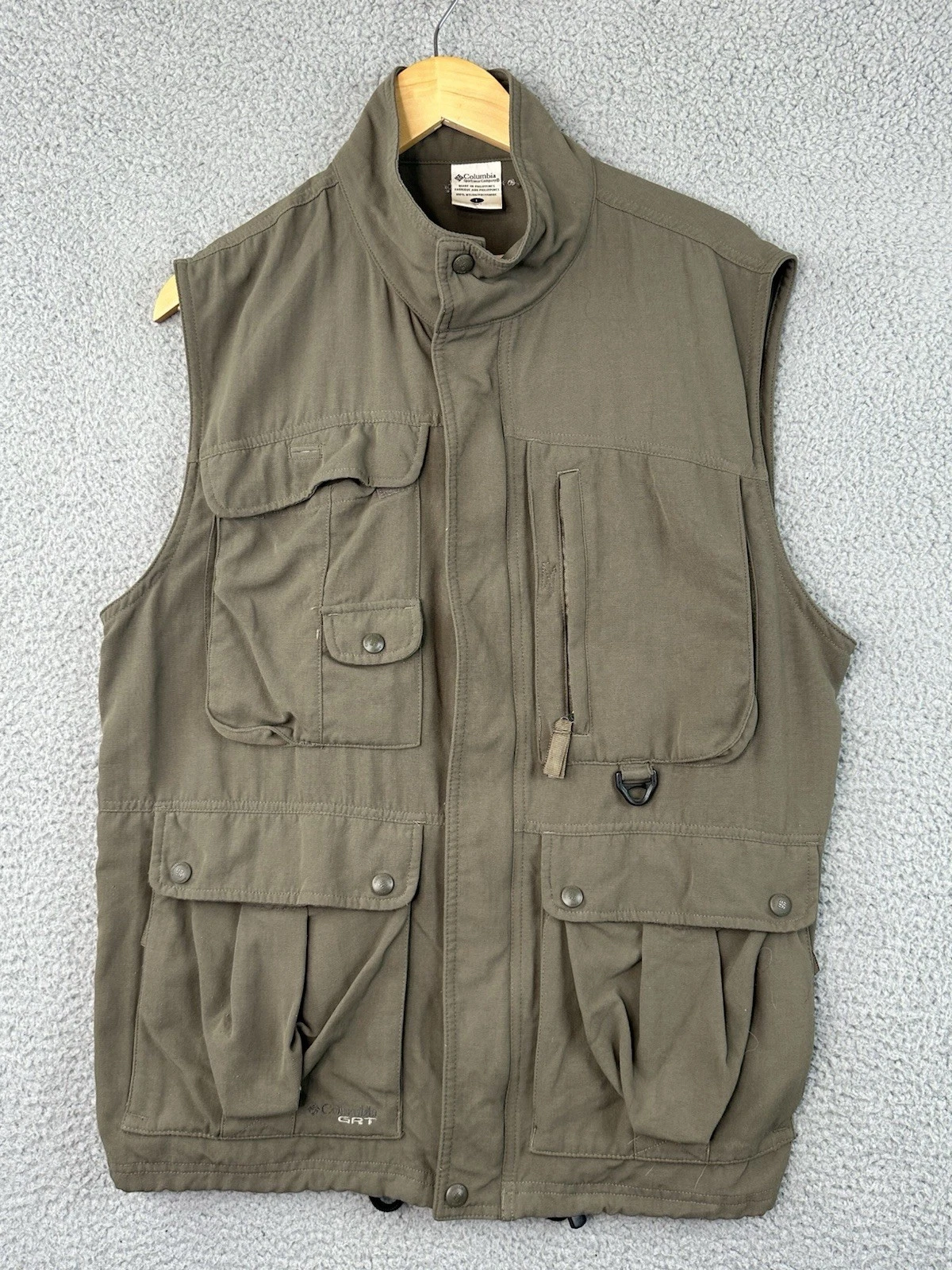 Columbia Fishing Vest Mens Large Beige GRT Omni Dry Utility Hiking Pockets
