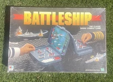 Vintage 1998 Battleship Board Game Milton Bradley Hasbro CLASSIC NAVAL COMBAT