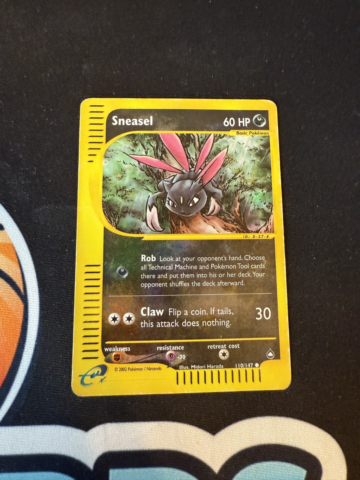 Pokemon Sneasel 110/147 Reverse Holo Aquapolis Pokemon Card WoTC E-Reader