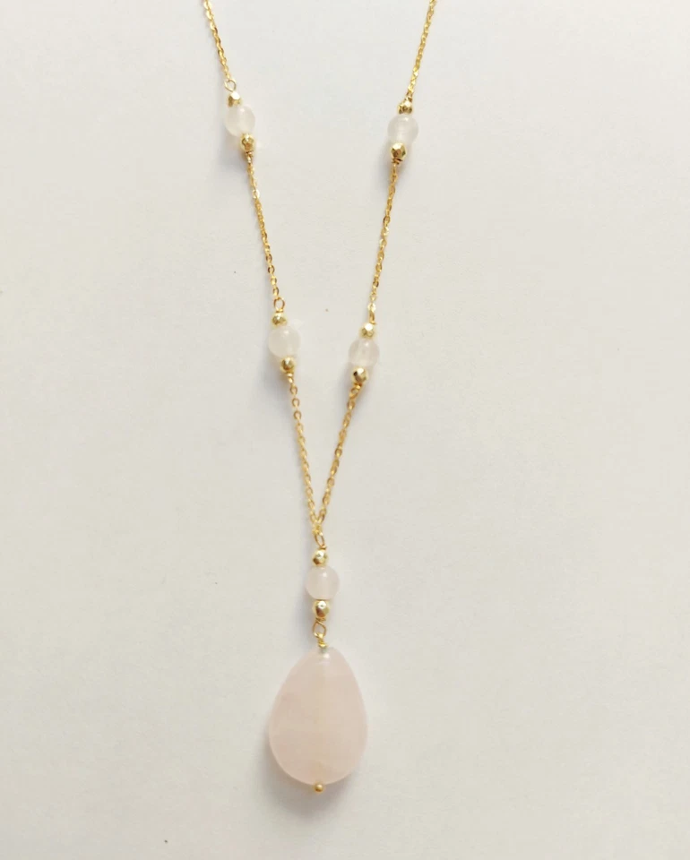 Collana in argento 925 laminata in oro con quarzo rosa goccia ed ematite dorata - Immagine 3 di 4