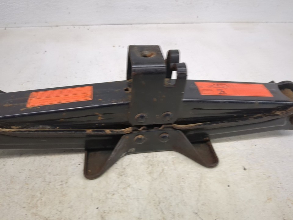 2003 Kia Sedona Spare Scissor Car Jack Black YN59Z | eBay
