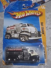 2009 Hot Wheels Fast Gassin White 3rd Color New Models #14/42 N4017