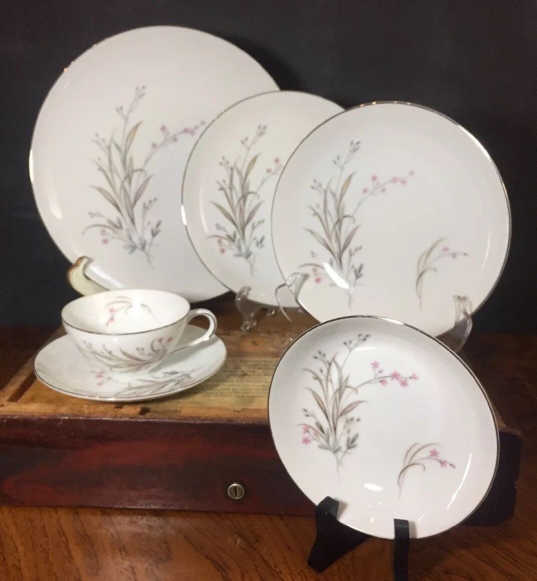 Sone China Japan #1921 Dinner Plate, Salad Plate, Soup Bowl Sone China Japan #1921 Dinner Plate, Salad Plate, Soup Bowl