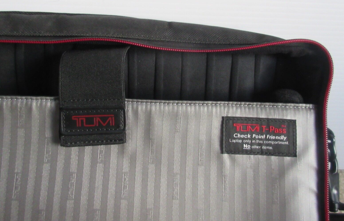 Tumi Alpha 2 26516DL9 T-Pass Black Briefcase Messenger Laptop Bag