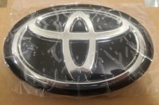 Toyota Sienna Front Grille Emblem Logo Radar 2021 2022 2023 Oem 90975-02160