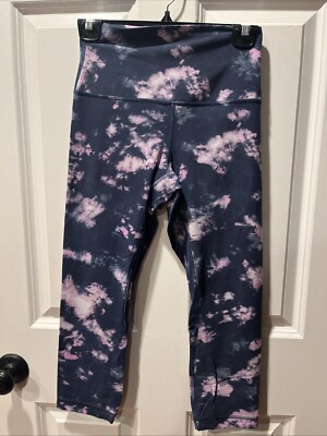Lululemon Women s Align Cropped 21 inch Size 6 Diamond Die Pitch Navy and Pink