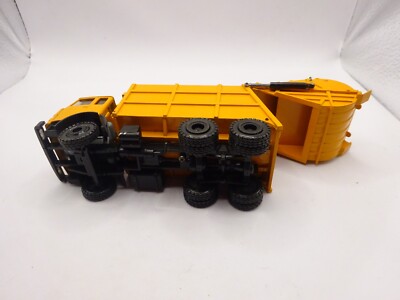 NZG Conrad – Iveco Schörling Benne à Ordures – Miniature 1/50 – Occasion