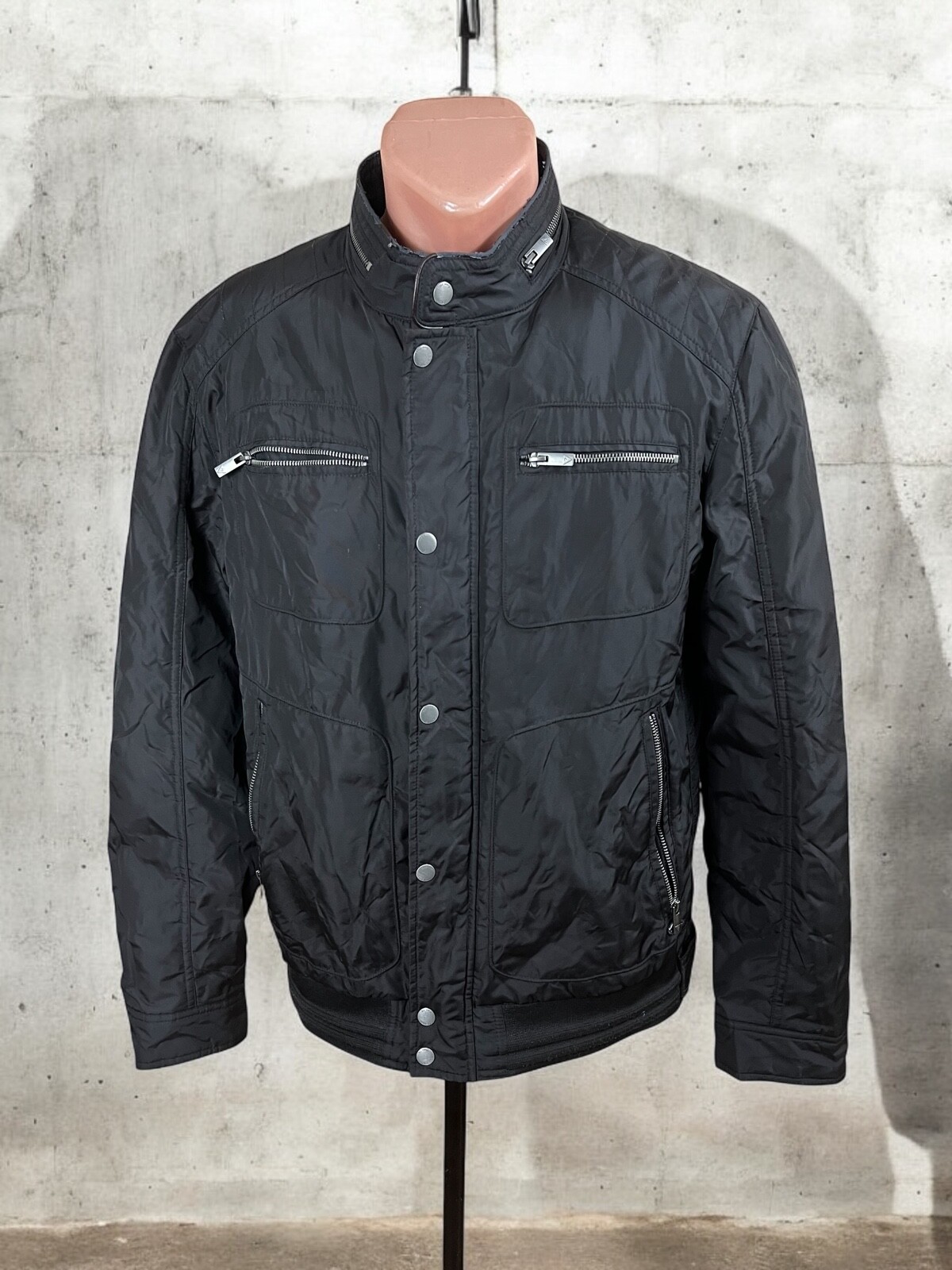 Men's Black Bomber Jacket Size Large by Guess