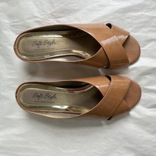 Hush Puppies Wedge Low in) Heel Height Sandals for Women